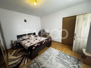 Apartament la casa cu 3 camere si garaj propriu Orasul de Jos Sibiu - imagine 14