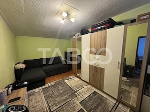 Apartament la casa cu 3 camere si garaj propriu Orasul de Jos Sibiu - imagine 16