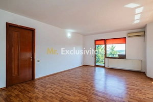 Apartament în vilă - Acces independent - Investiție & business - Nicolae Dobrin - imagine 10