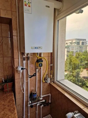 Inchirez Apartamnent zona Marinaru (camp)  mobilat   utilat   termoizolat   centrala - imagine 6