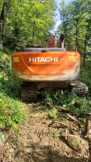 Excavator hitachi si cap procesor forestier  - imagine 4