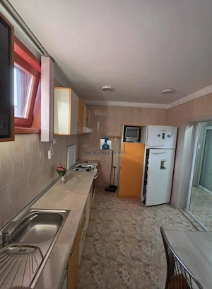 Apartament 3 Camere Decomandat Aparatorii Patriei - imagine 5