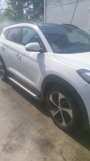 hyundai tucson  - imagine 4