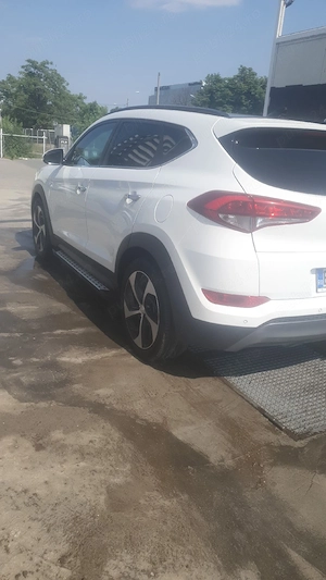 hyundai tucson  - imagine 2