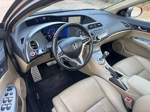 Honda Civic 1.8i, 2007, Automata - imagine 7