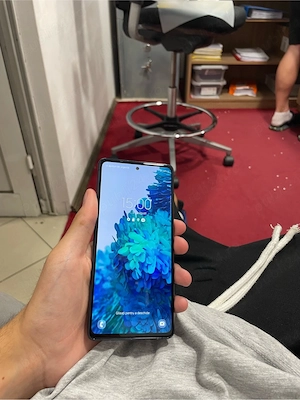 Samsung s20 FE urgent! 