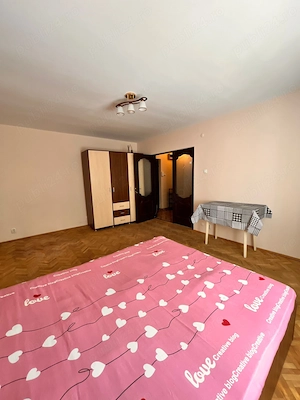 Apartament mare cu o cameră,etaj 1,zona Moara de Foc - imagine 3