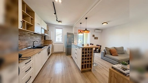 Apartament 3 camere Valea Lupului 74 mp utili 2 balcoane Etaj 2 din 3 - imagine 2