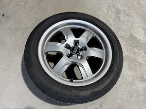 Vând jante de Audi A5