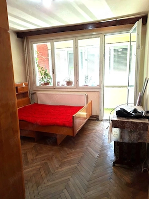 2 cam decomandat centrala proprie zona Gheorghe Lazar - imagine 6