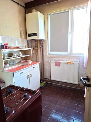 2 cam decomandat centrala proprie zona Gheorghe Lazar - imagine 7