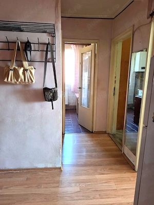 2 cam decomandat centrala proprie zona Gheorghe Lazar - imagine 8