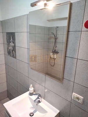 Apartament in Dumbravita, loc de parcare - imagine 8