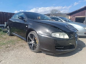 Vand doua Alfa Romeo GT  - imagine 4