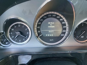 Mercedes e220, pachet AMG interior, exterior, full, jante cu cauciucuri noi vara, jante aliaj cu cau - imagine 3