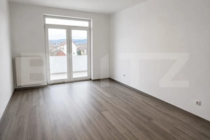 Apartament 3 camere,2 balcoane,pod,pivnita,parcare,etaj 2,Valea Frumoasei - imagine 5
