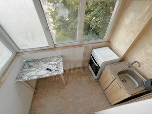 2Camere-Decomandat-50mp-Centrala Termica-AC-Zona Excelenta-Gara-Liber - imagine 4