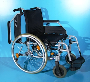 Scaun cu rotile din aluminiu invalizi Drive - latime sezut 49 cm - imagine 3