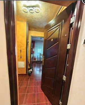 Brancoveanu metrou si parc,garsoniera mobilata 36mp,bloc 1989 85.000euro - imagine 3