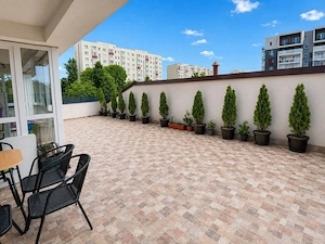 Apartament 3 camere cu terasa 