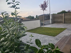 DUPLEX MODERN DE V #194;NZARE | MO #536;NI #538;A NOU #258; | TEREN GENEROS - imagine 3