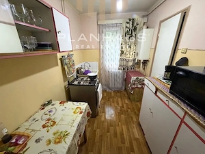 Apartament de vânzare 2 camere, cartier Sasar,etaj 2 , Albina Baia Mare - imagine 3