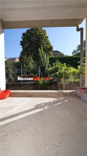 Apartament cu terasa, curte si parcare, intr-o zona linistita de case - imagine 10