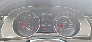 Vând Volkswagen Passat b8, an 2025, 2 l diesel, 150 CP - imagine 5
