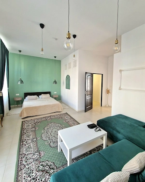 Apartament 2 camere, decomandat, etaj intermediar, zona Semicentrala