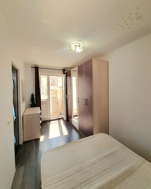 LA CHEIE: Apartament 3 camere, renovat, zona Sagului-Turist - imagine 5