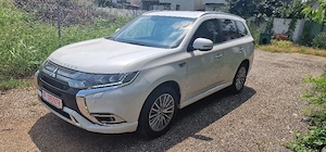 Mitsubishi Outlander PHEV 2019