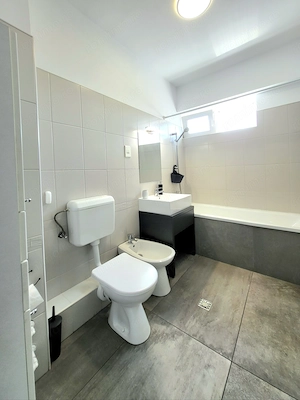 OCAZIE: 2 camere, bloc modern, 70 mp utili, aproape de Iulius Mall - imagine 7