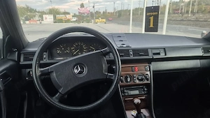 Vand w124 vehicul istoric 1985 - imagine 5