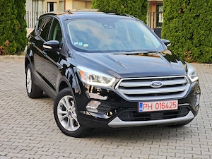 Ford Kuga 2.0 TDCi Powershift 4WD Titanium    Automat   Trapa    Distronic