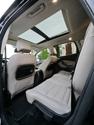 Ford Kuga 2.0 TDCi Powershift 4WD Titanium    Automat   Trapa    Distronic - imagine 8
