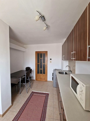 APARTAMENT 2 CAMERE: decomandat, confort 1, renovat 2026 - imagine 3