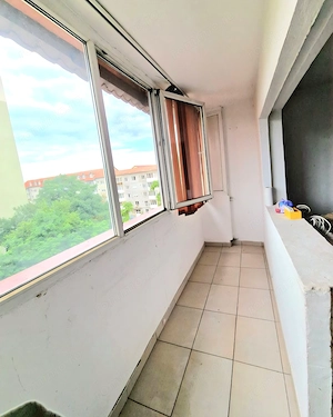 Apartament 2 camere, zona Sagului, in apropiere de Shopping City - imagine 5