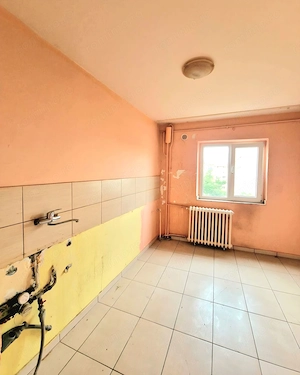 Apartament 2 camere, zona Sagului, in apropiere de Shopping City - imagine 3