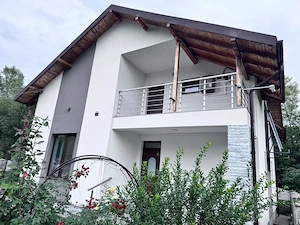 Vând Casa 4 camere, sat Livadea, comuna Vărbilău - imagine 4