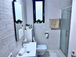 Vând Casa 4 camere, sat Livadea, comuna Vărbilău - imagine 2