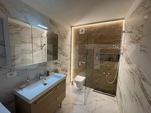 Apartament 2 camere, LUX, parcare, A.C, zona: Plopilor - imagine 6