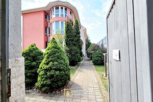 Oportunitate pentru clinică sau centru medical, 710 mp utili - imagine 2
