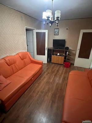 Închiriez apartament 3 camere - imagine 2