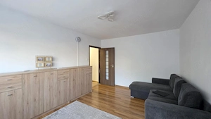 3 camere Iosefin | et 3 + balcon | Centrala proprie | Mobilat si utilat - imagine 2