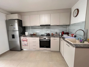 Apartament 3 camere,  renovat recent – Zona Centrală - imagine 6