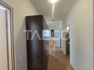 Prima inchiriere-Apartament 103 mpu 3 camere balcon 10 mp zona Strand - imagine 11