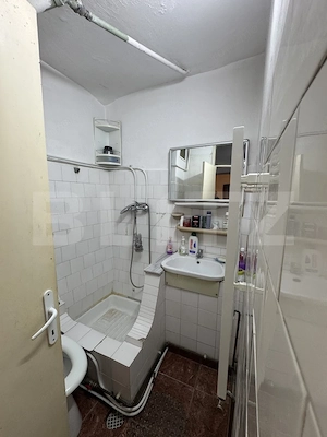 Apartament 4 camere 83 mp, zona Craiovita Noua - imagine 10