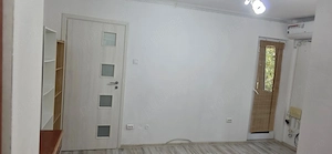 Proprietar | 2 camere renovat, mobilat | Baciului S5 | balcon | AC | lift | 450  neg. - imagine 3