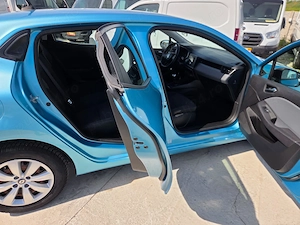Renault Clio - imagine 12