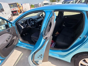 Renault Clio - imagine 18